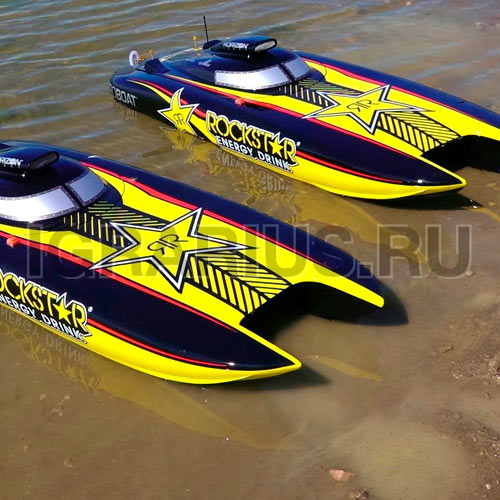 Гонки на радиоуправляемых катерах