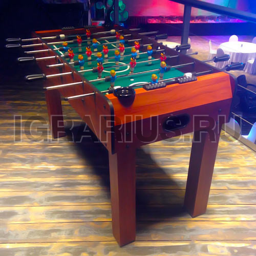 Настольный футбол (кикер)