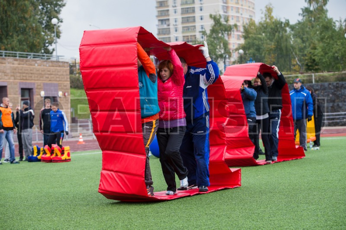 Гонки на гусеницах (эстафетная гусеница)