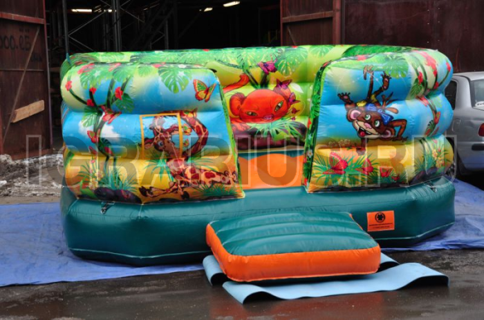 Батут надувной «Джунгли»