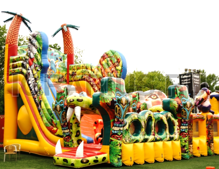 Детский игровой батут «Акуна Матата»