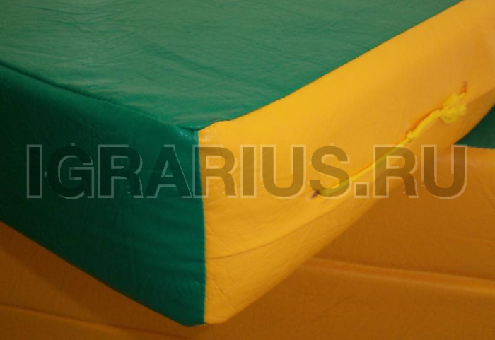 Мат спортивный