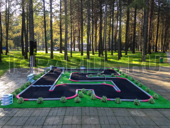 Трасса с радиоуправляемыми машинами серии Mini-Z (Вариант ОПТИМАЛЬНЫЙ)