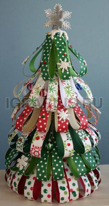 Ёлка из разного материала