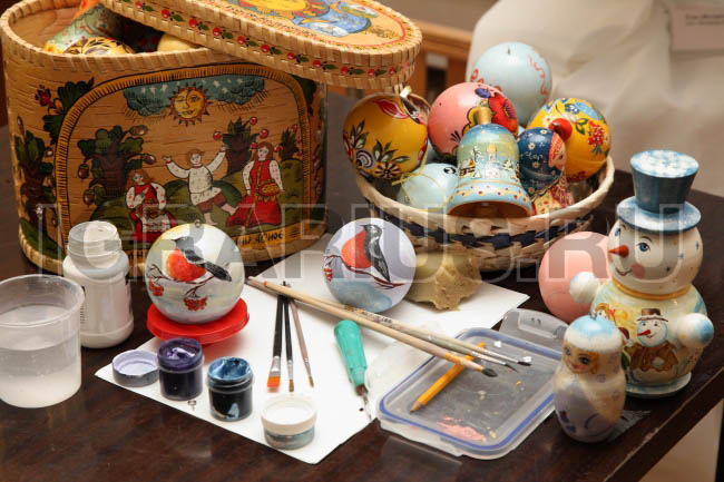 Роспись ёлочного шара, игрушки