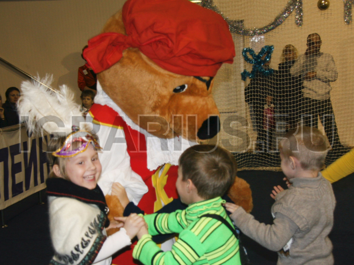 Медведь Пират