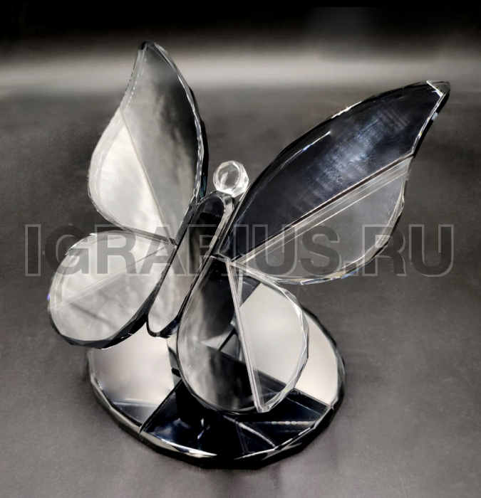 Награда из стекла