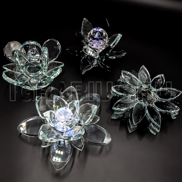 Награда из стекла