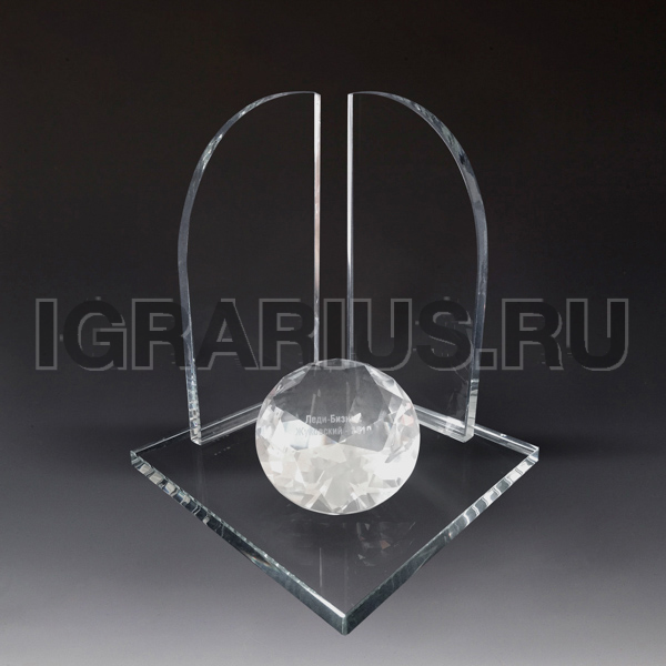 Награда из стекла