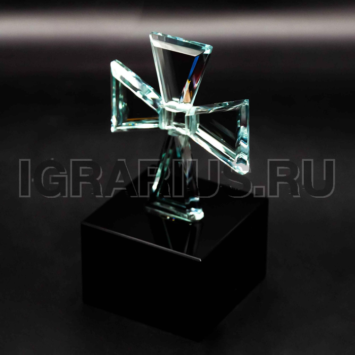 Награда из стекла