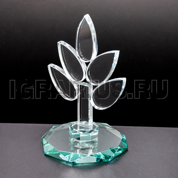 Награда из стекла