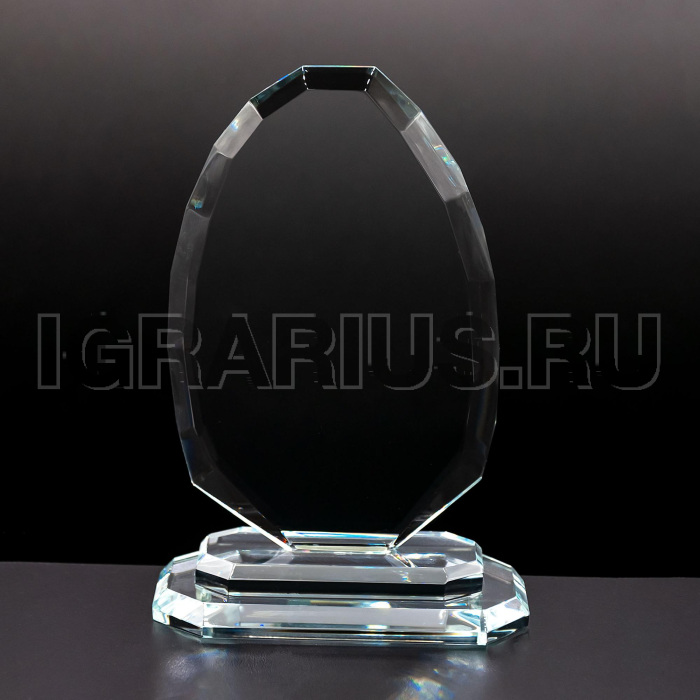 Награда из стекла