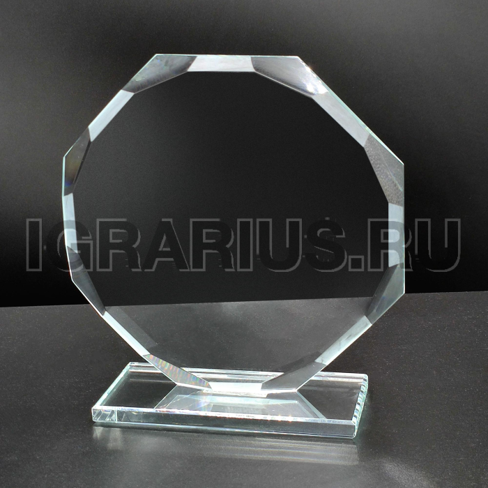 Награда из стекла