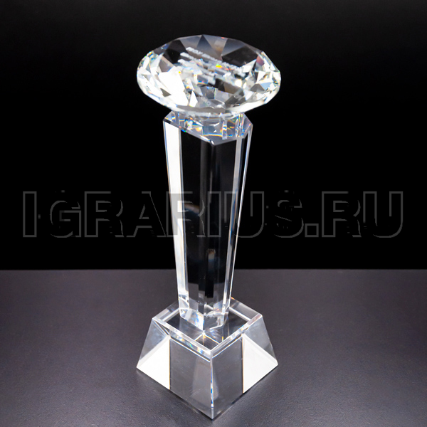 Кубок из стекла