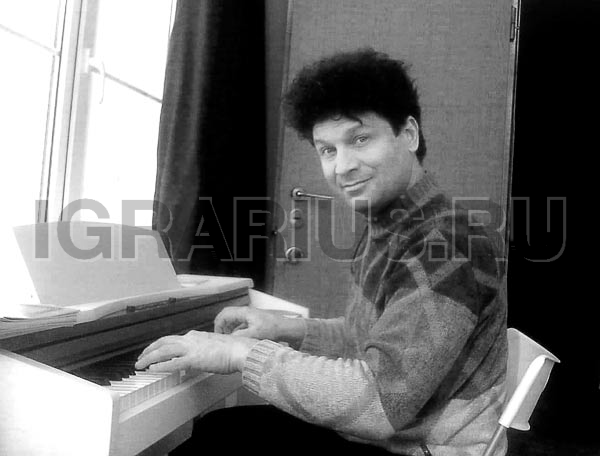 Сергей Минаев