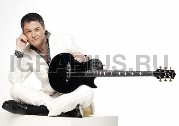 Максим Леонидов