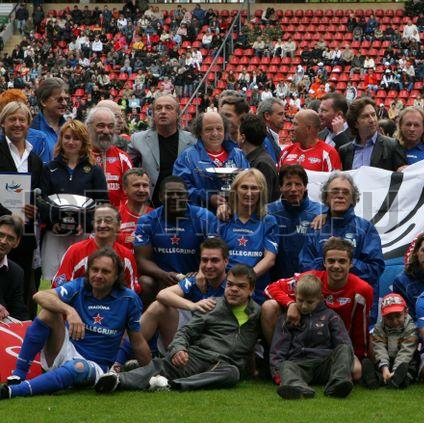 Футбольная команда звезд эстрады «АРТИСТ»