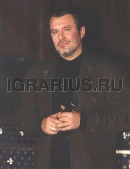 Владислав Медяник