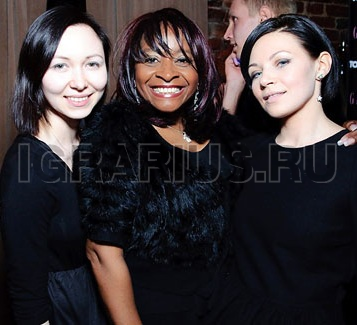 Linda Lee Hopkins (Линда Ли Хопкинс)