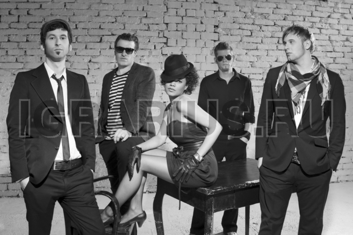 PAROV STELAR BAND (Паров Стелар Бэнд)