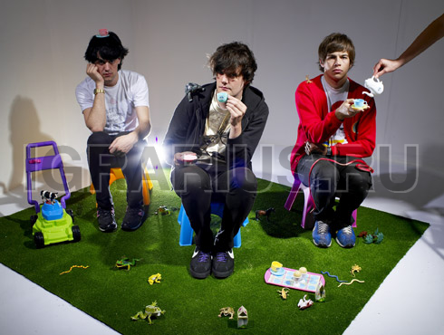 Группа Klaxons (Клаксонс)