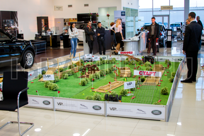 Аренда полосы препятствий для радиоуправляемых внедорожников, джипов