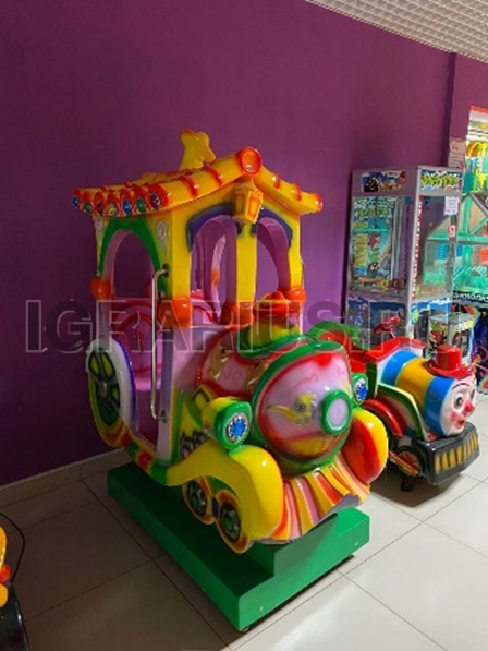 Аренда Качалка Паровоз с музыкой