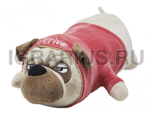 МОПС В РОЗОВОЙ ТОЛСТОВКЕ