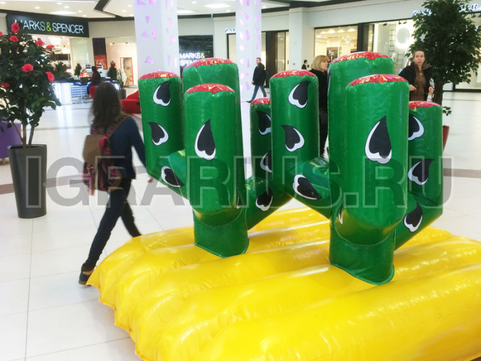 Надувной 'Кактус кольцеброс'