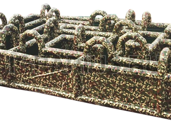 Надувной Лабиринт 'Милитари'