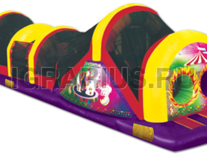 Полоса препятствий Цирк