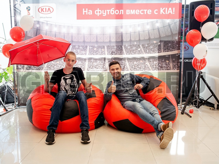 Футбольные пуфики