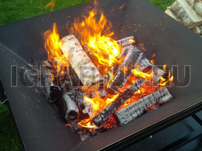 Уличный очаг