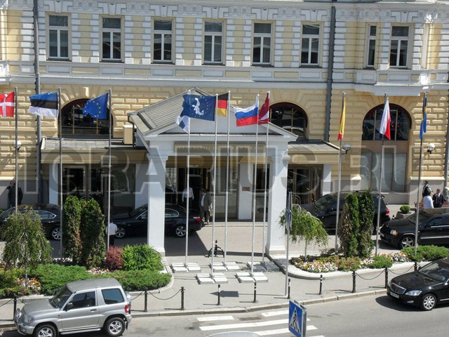 Флагшток 8 метров