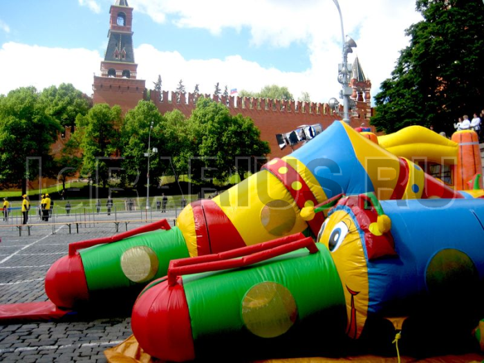 Батут 'Разноцветная Гусеница'