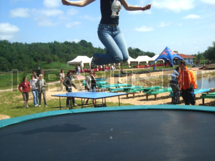 Аренда аттракциона батут 'Гимнаст' (малый)