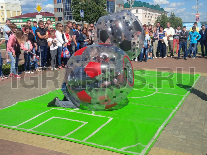 Футбольное сумо