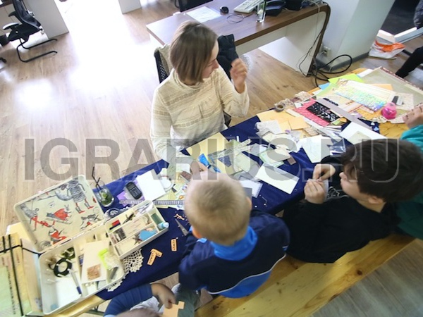 Изготовление праздничных открыток и скрапбукинг