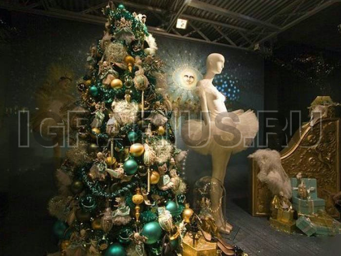 Оформление новогодней Елки