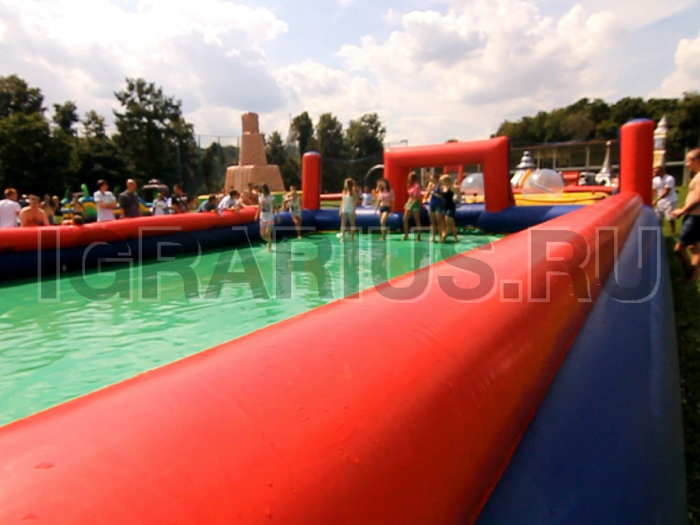 Спортивный батут 'Скользкий Футбол'