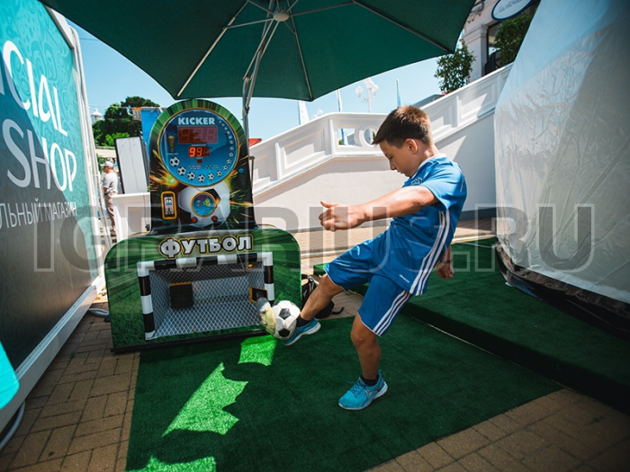 Автомат Силомер KICKER футбольный