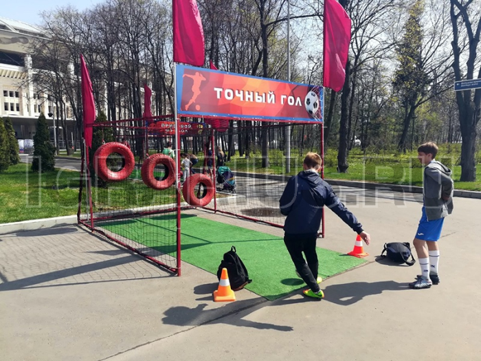 Футбольный аттракцион 'Точный гол' (Шины)